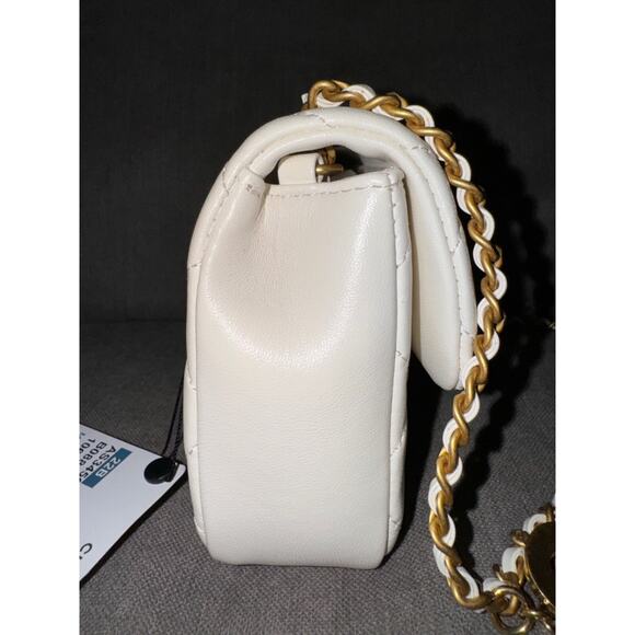Chanel 22B White Mini Flap Rectangle Open Heart Gold Logo Shoulder Crossbody Bag - Picture 13 of 16